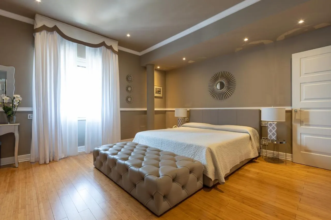 Hotel 1908 Forte dei Marmi 4*,  Italien