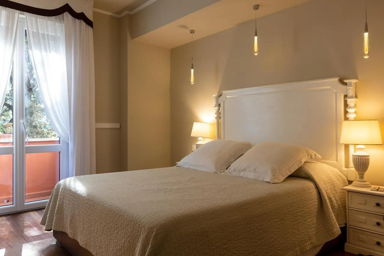 Hotel 1908 Forte dei Marmi 4*,  Italien