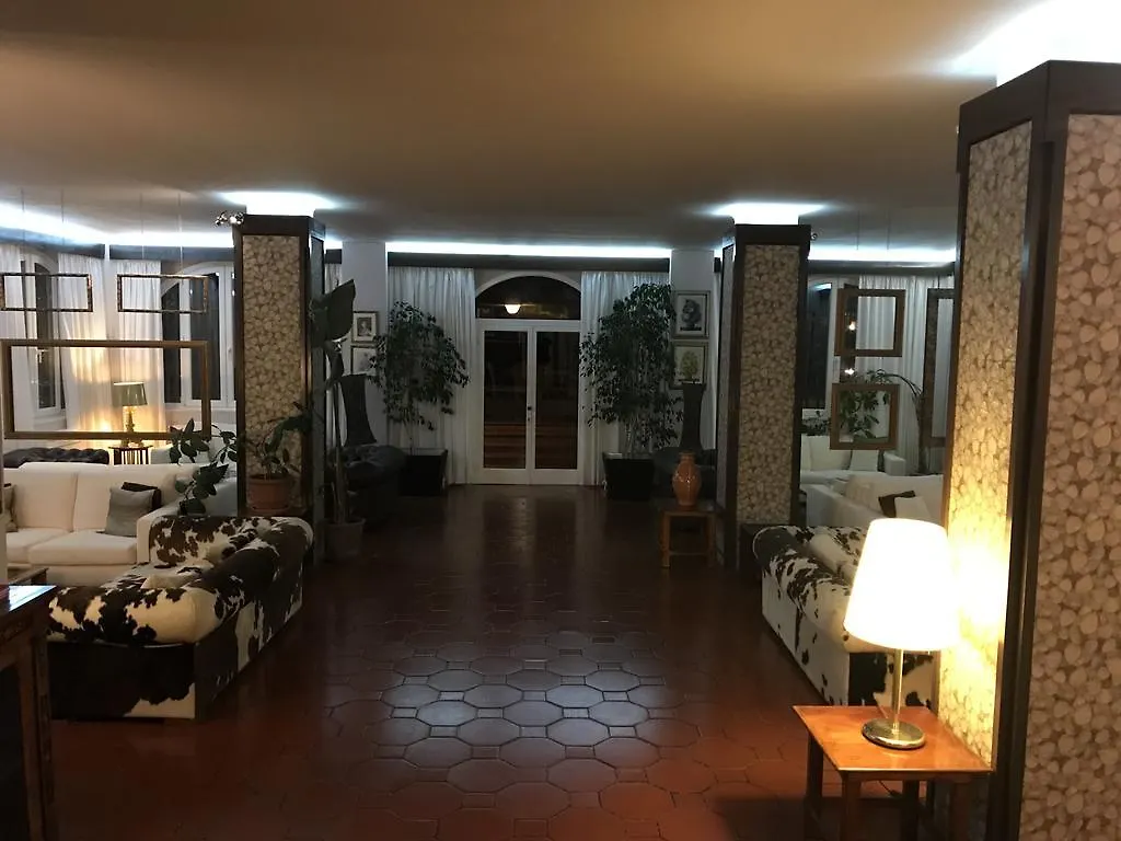 Hotel 1908 Forte dei Marmi 4*,  Italien