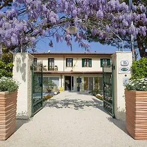 La Pace *** Forte dei Marmi
